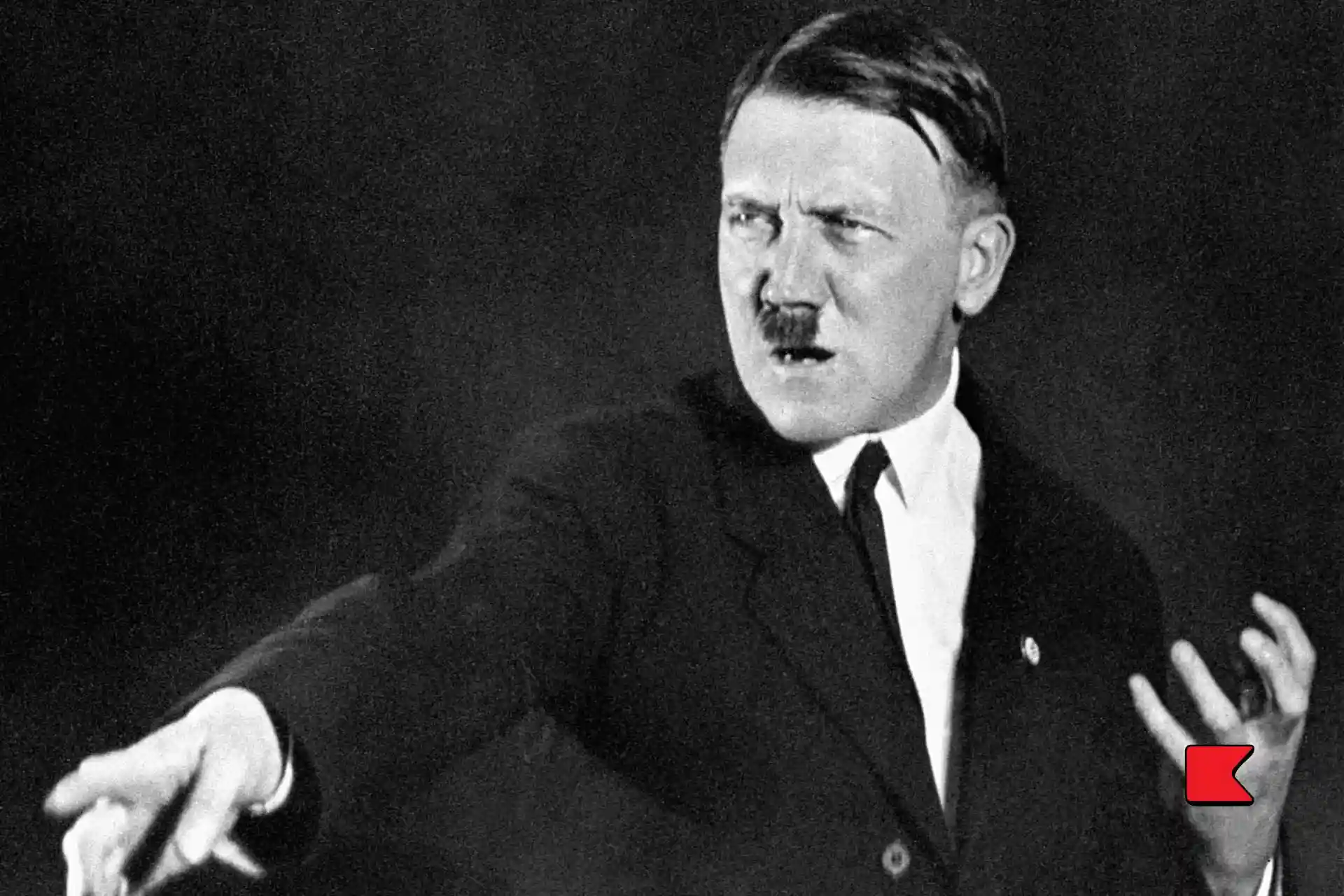 ফ্যাসিস্ট নায়কের উত্থান-পতন